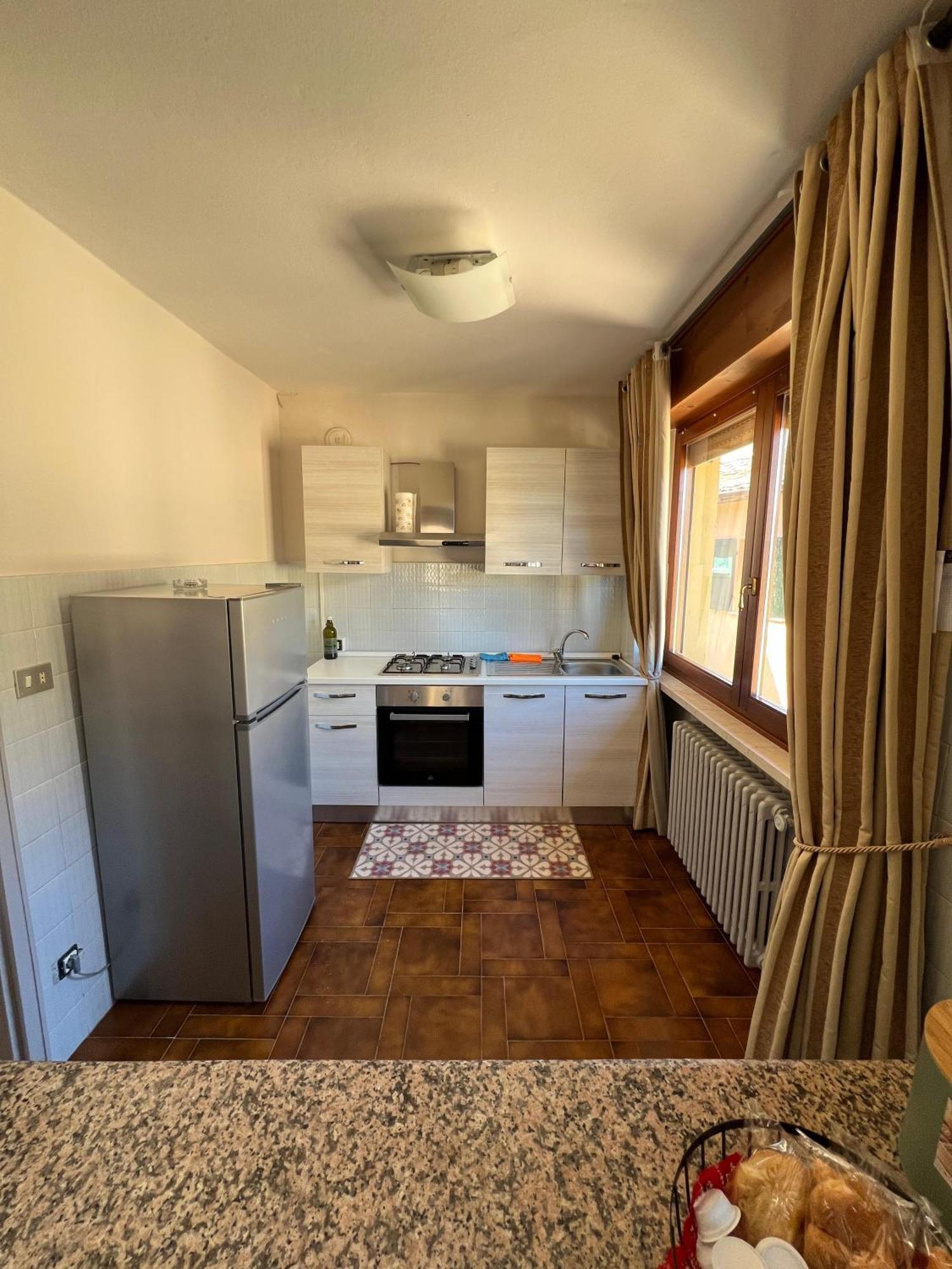 B&B Al Vittoriale Da Maja Gardone Riviera Exteriör bild