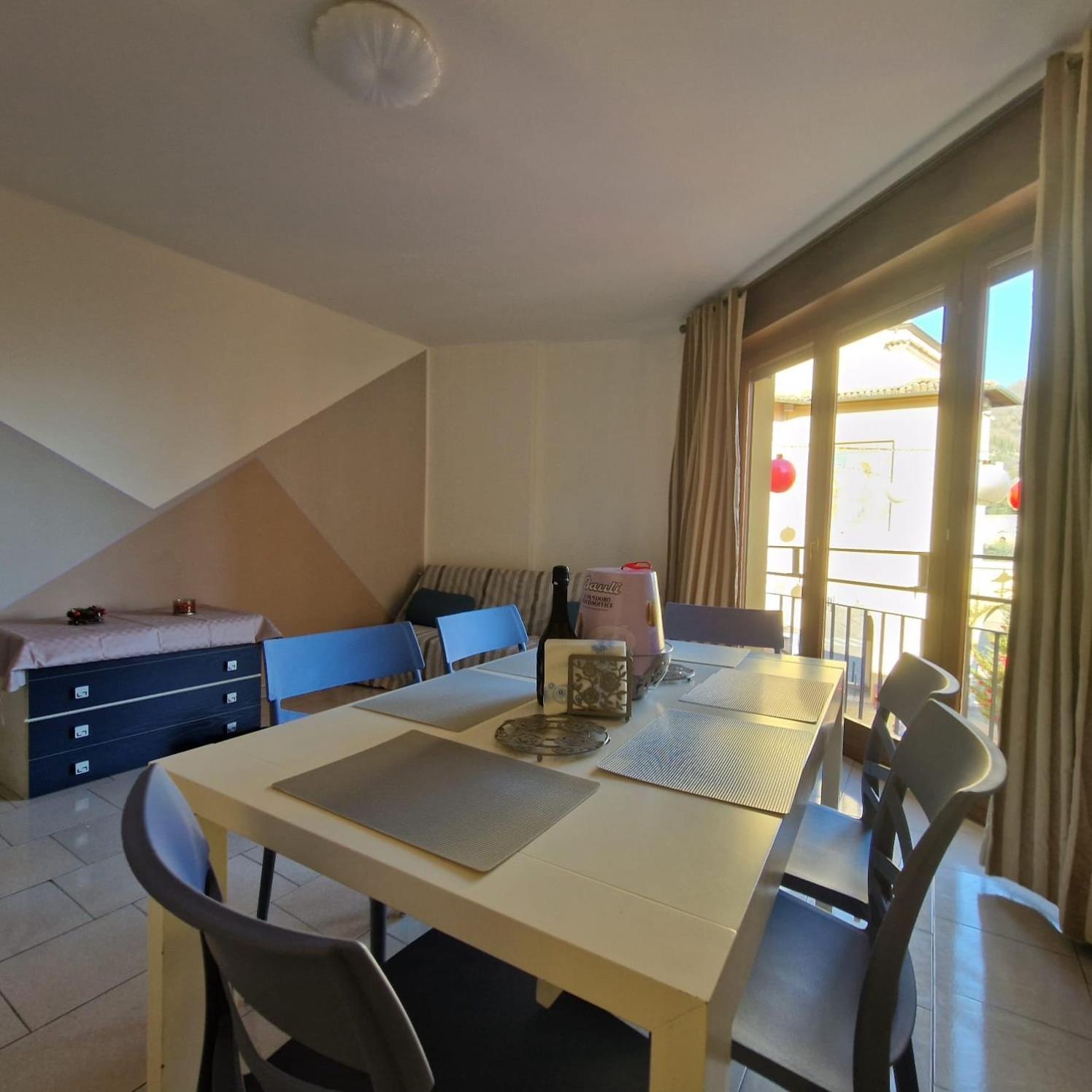 B&B Al Vittoriale Da Maja Gardone Riviera Exteriör bild